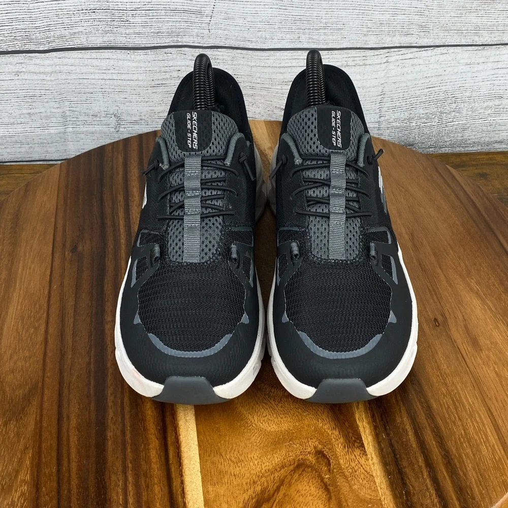 Skechers Black and White Athletic Shoes - Picture 8 of 12
